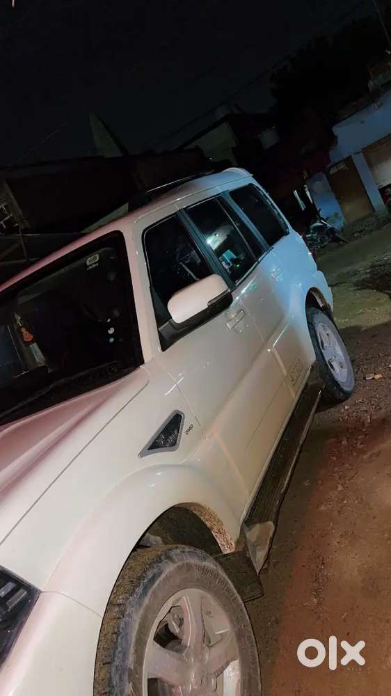 Mahindra Scorpios11 Km 1.lakh 9 Hjr Cheli Ha