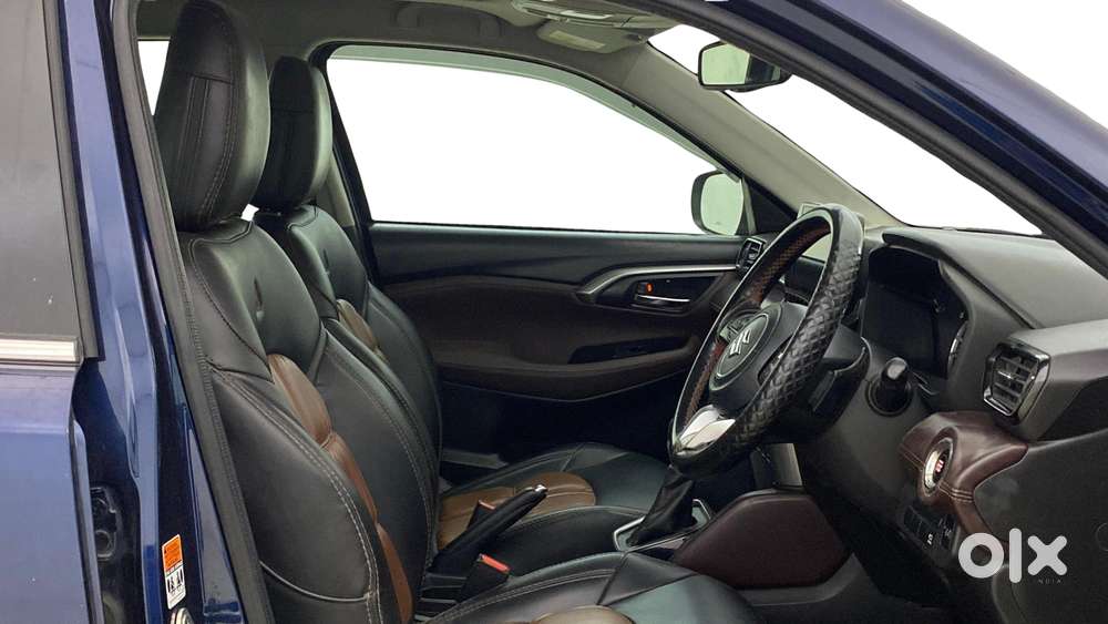 Maruti Suzuki Grand Vitara 1.5 Alpha Smart Hybrid At, 2023, Petrol