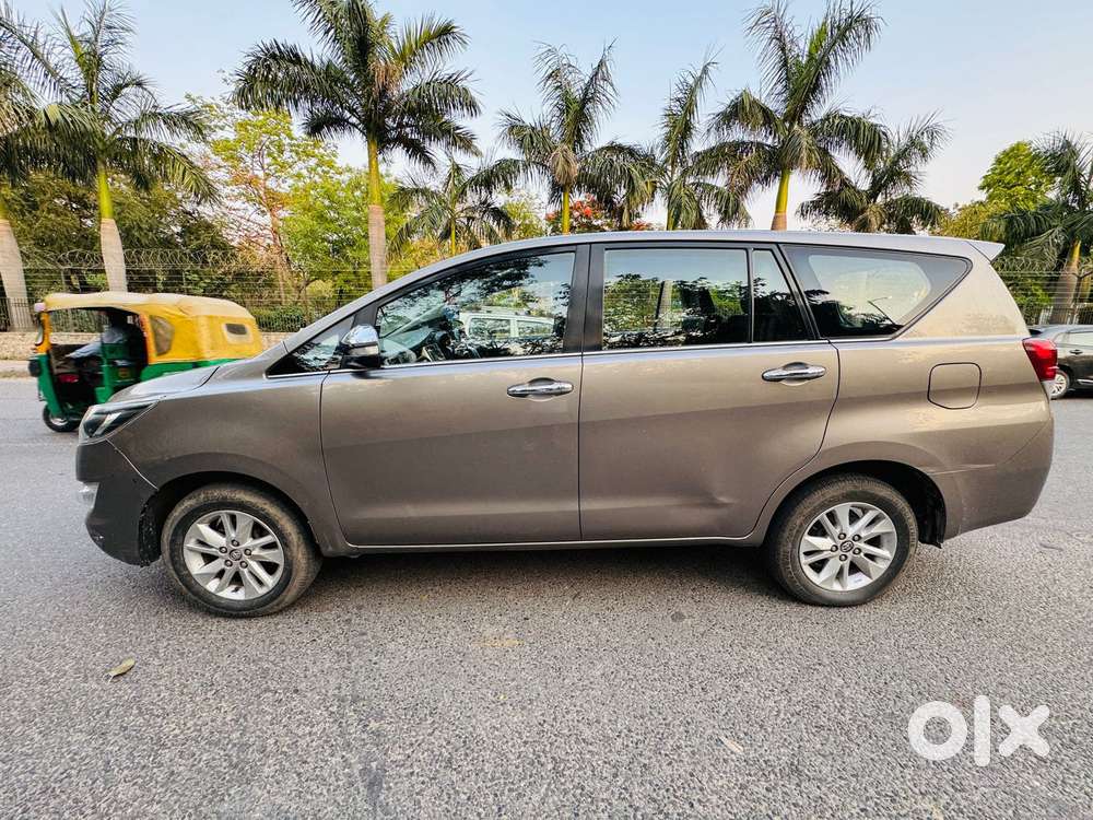 Toyota Innova Crysta 2.4 Z 7 Str, 2017, Diesel