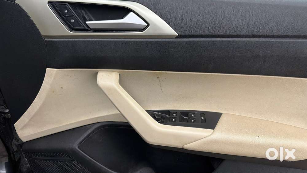Volkswagen Virtus 1.0 Topline Tsi At, 2024, Petrol
