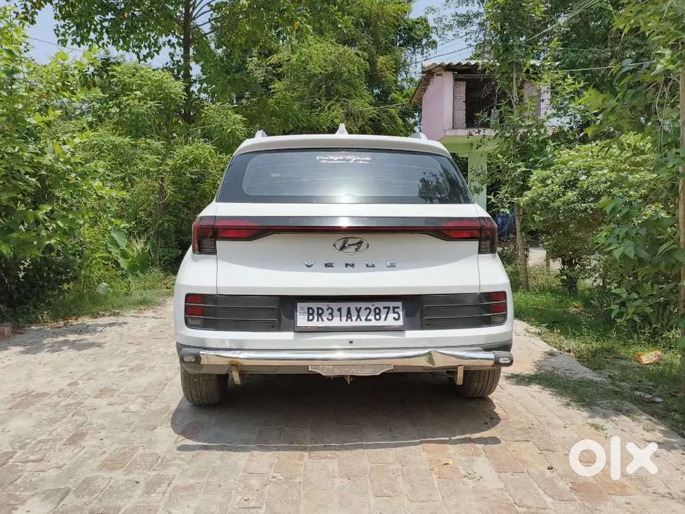 Hyundai Venue Mt Petrol 2023