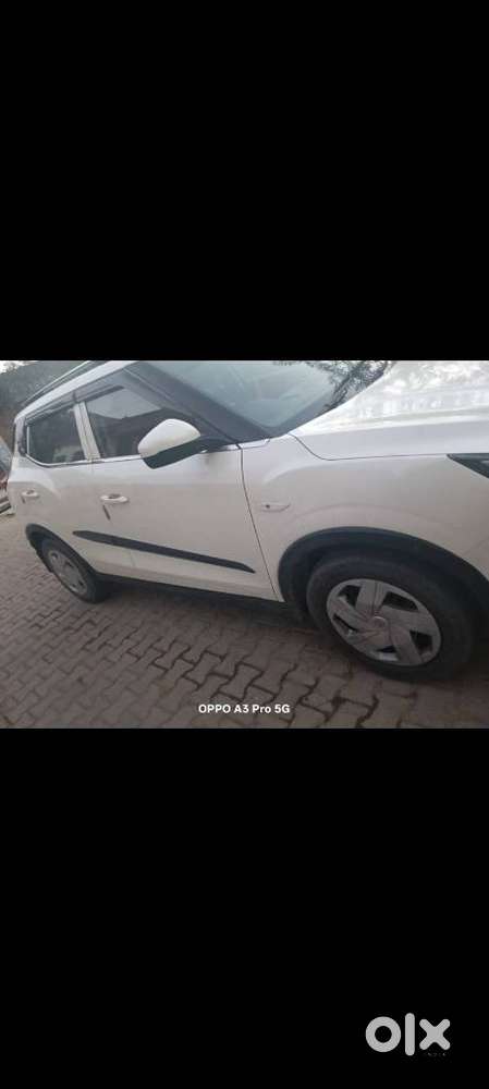 Mahindra Xuv300 W4 Diesel, 2020, Diesel