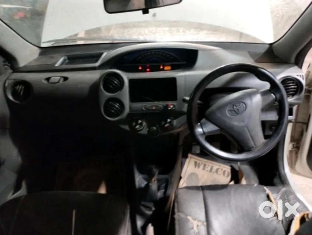 Toyota Etios G, Model2014, Mannul