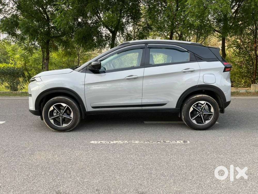Tata Nexon Fearless Plus 1.2 Revotron Petrol 6 Mt, 2025, Petrol