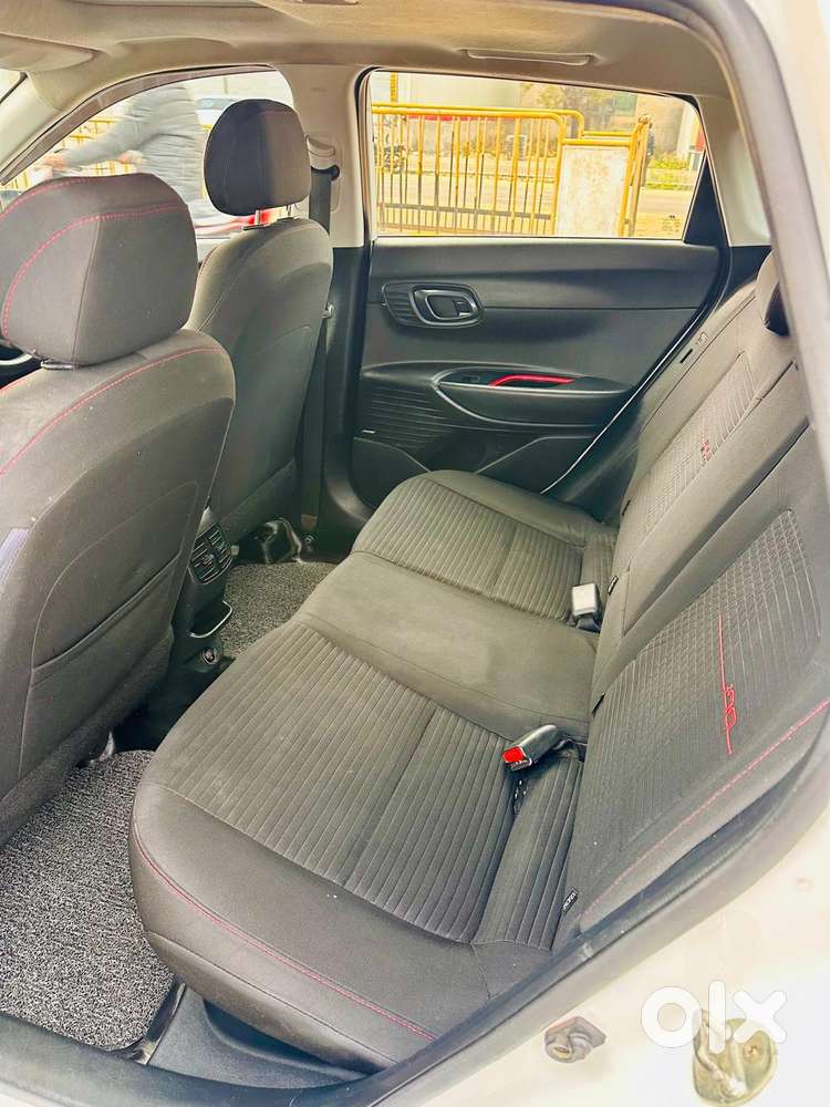 Hyundai I20 Asta 1.4 (o), With Sunroof Diesel, 2022, Diesel