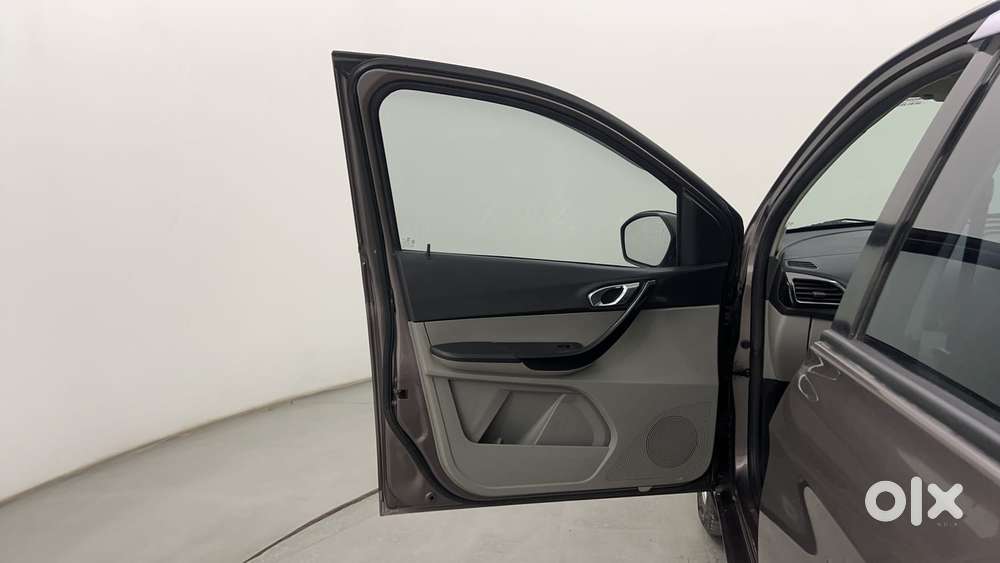 Tata Tiago Xz, 2018, Petrol