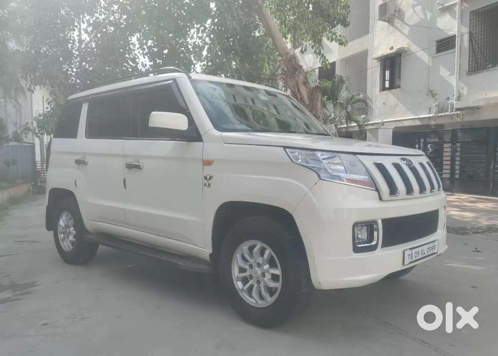 Mahindra Tuv 300 T8 Amt, 2015, Diesel