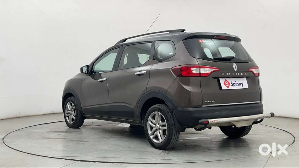 Renault Triber Rxz, 2021, Petrol