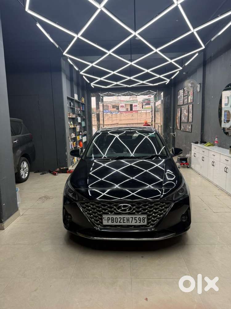 Hyundai Verna Petrol Mt 2022 All Original Car With 1 Year Gaurantee