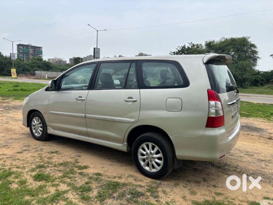 Toyota Innova 2.5 V 7 Str, 2012, Diesel