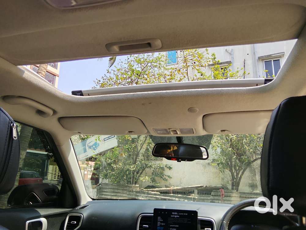 Hyundai Venue 1.0 Sx (o) Turbo Imt, 2023, Petrol