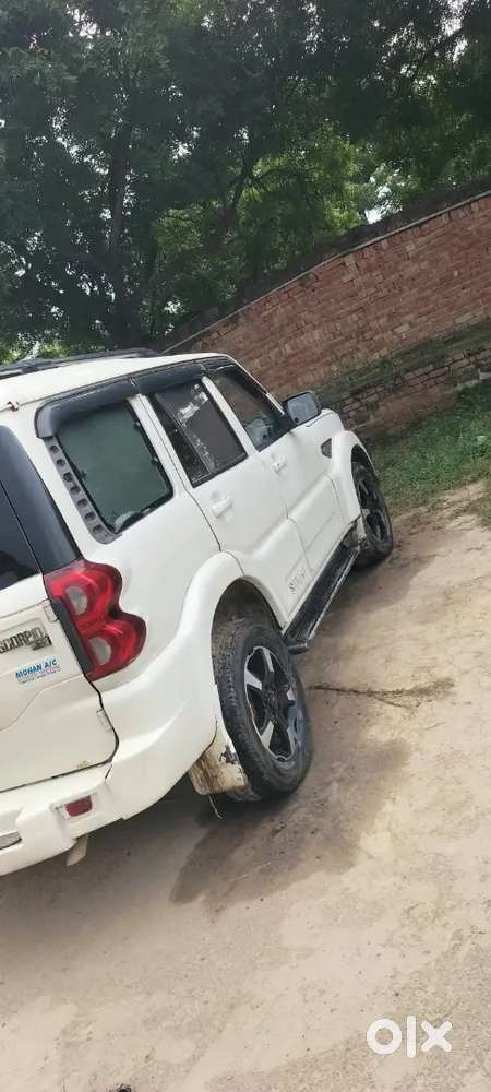 Mahindra Scorpio Getaway 2016