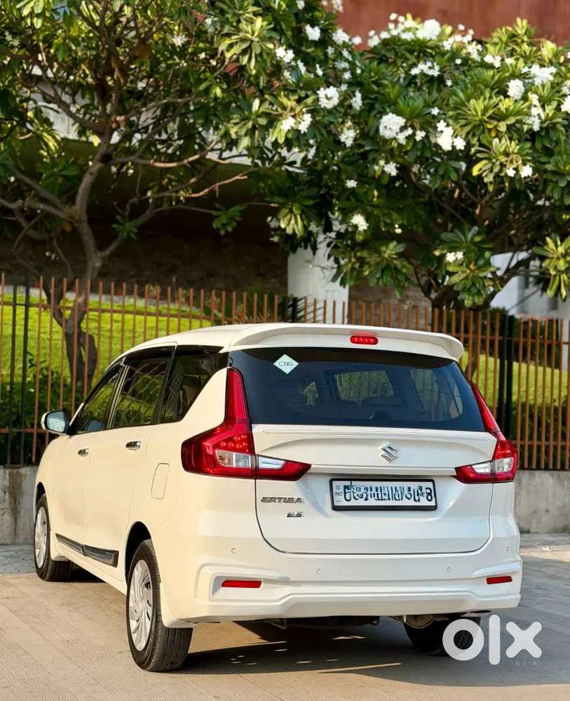Maruti Suzuki Ertiga 1.5 2025