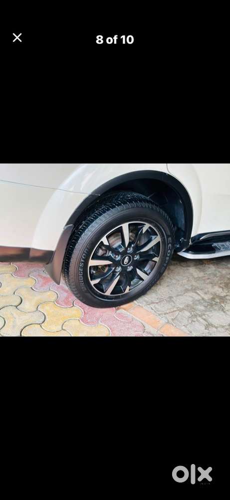 Mahindra Xuv500 Diesel 126000 Km Driven