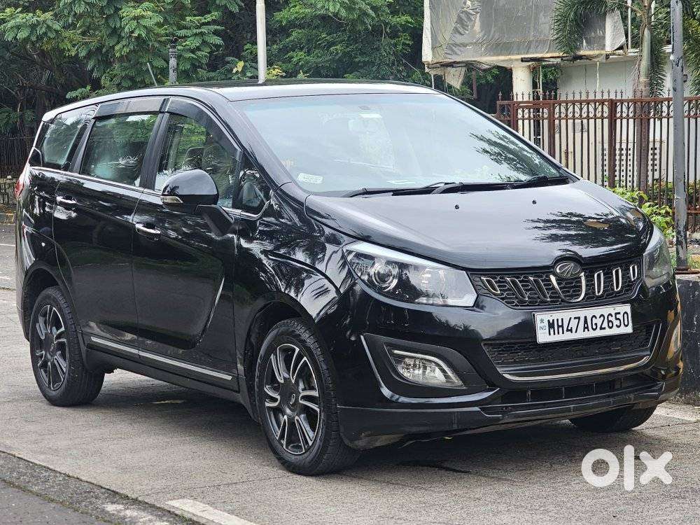 Mahindra Marazzo M8, 2018, Diesel