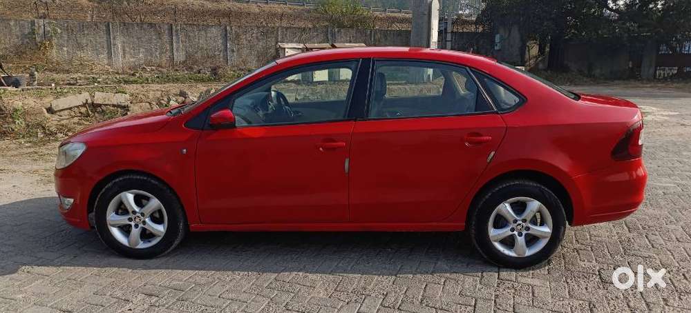 Skoda Rapid 2013-2016 1.6 Mpi At Elegance, 2013, Diesel