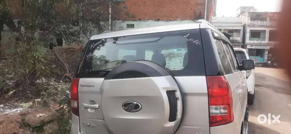 Mahindra Tuv 300 2017