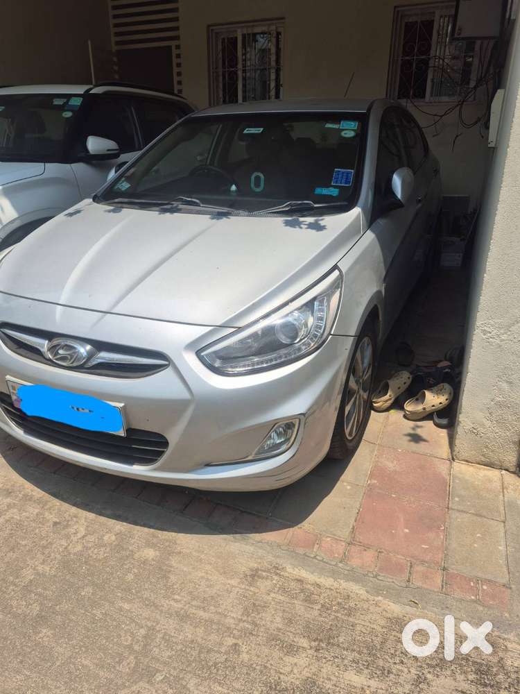 Hyundai Fluidic Verna 2014