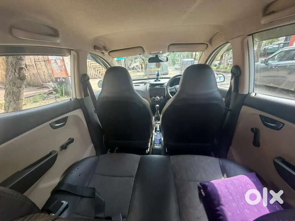 Hyundai Eon 0.8 Sportz 2013 Variant