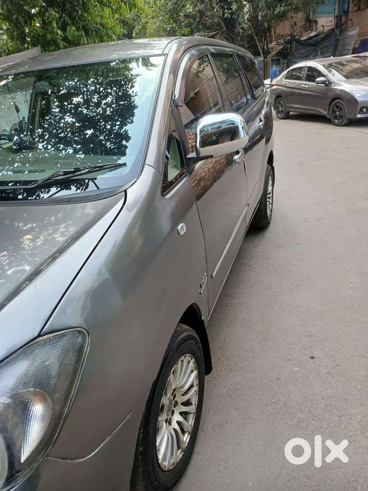Toyota Innova 2.5 G 2011