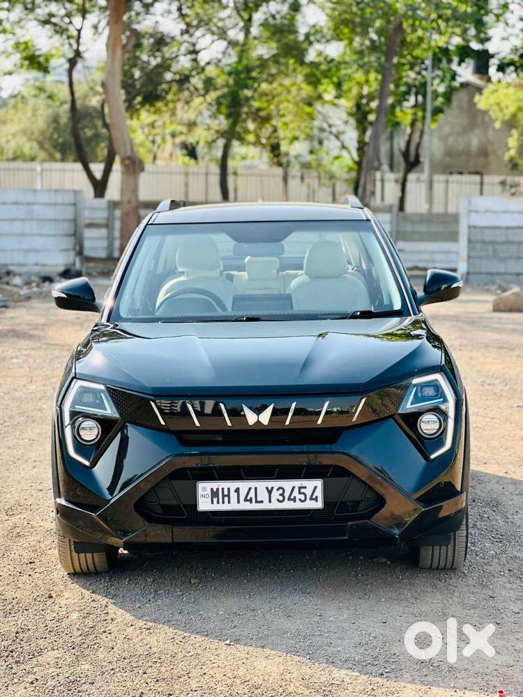 Mahindra Xuv 3xo Ax7 Diesel Mt, 2024, Diesel