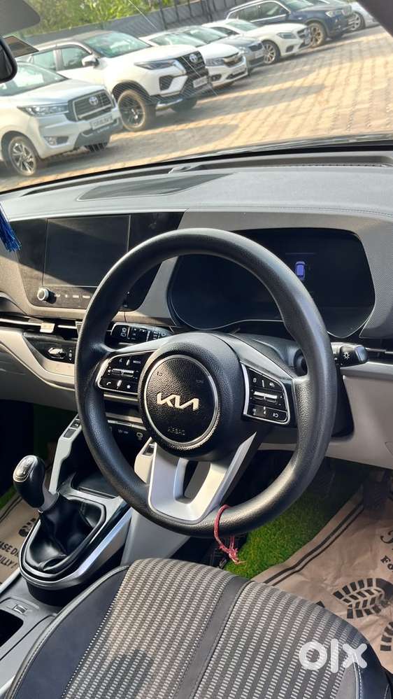 Kia Carens 1.5 Luxury Diesel 7 Str Imt, 2023, Diesel