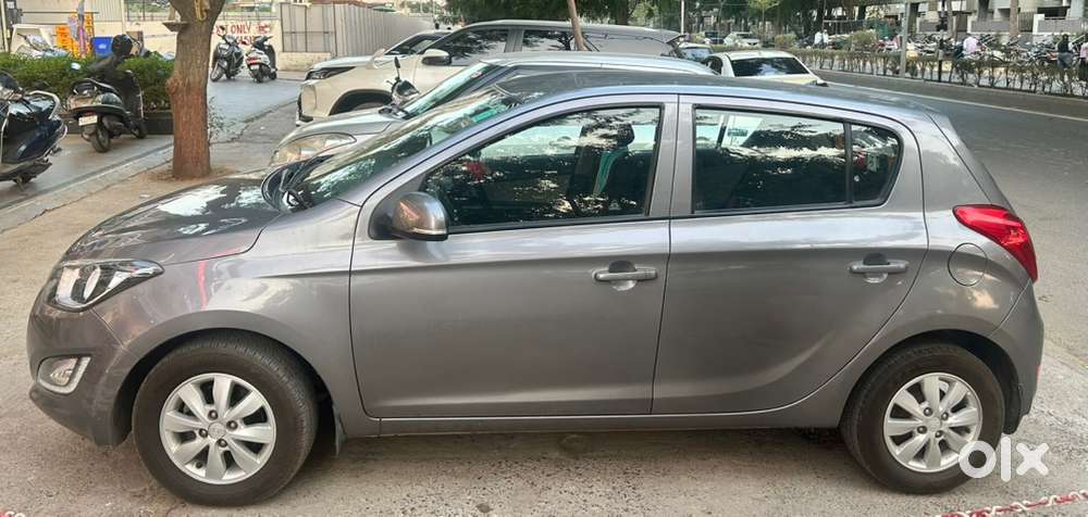 Hyundai Petrol Manual 2013