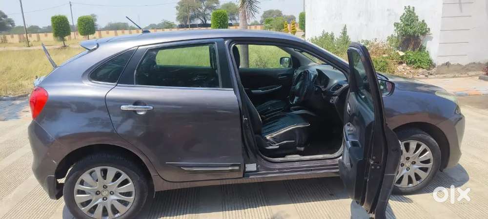 Maruti Suzuki Baleno Alpha 1.2, Top And
Modal 
2017