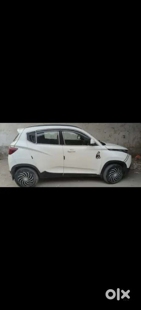  Mahindra Kuv100 (2017) – Petrol + Cng  Well Maintained