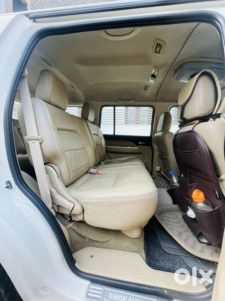 Ford Endeavour 2.2 Titanium At 4x2, 2011, Diesel