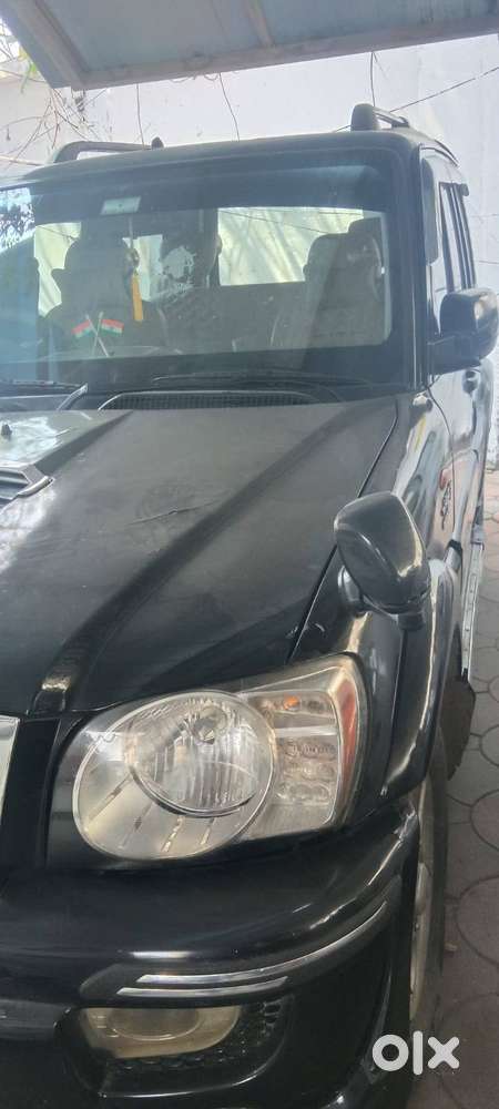Mahindra Scorpio Price-300000 Diesel Well Maintained