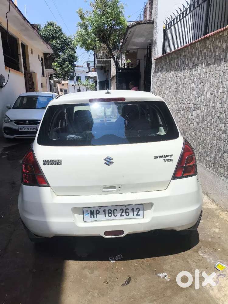 Maruti Suzuki Swift 2009 Diesel 110000 Km Driven