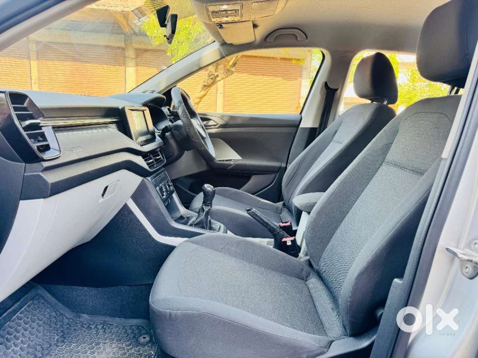 Skoda Kushaq 1.0 Tsi Active, 2022, Petrol