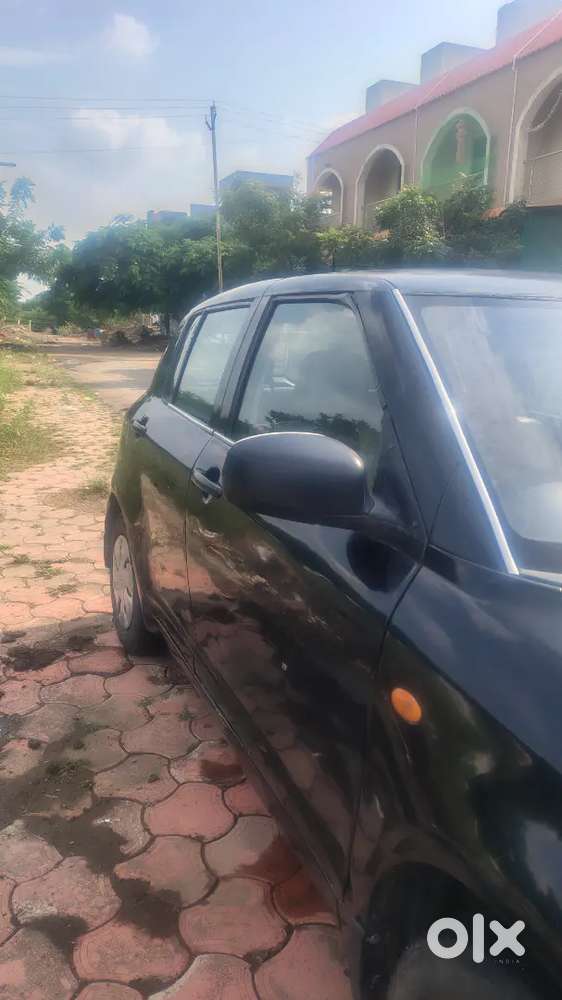 Rr 2027 Good Condition Cng Milage 30+