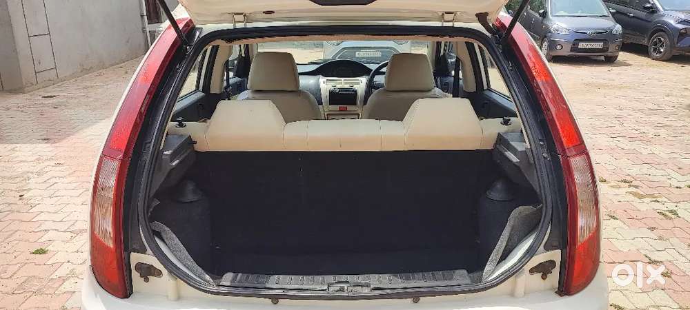 Tata Indica Vista Safire Gls 2012