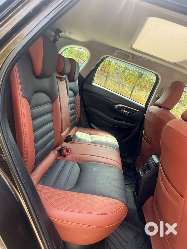 Maruti Suzuki Grand Vitara 1.5 Zeta Plus Intelligent Hybrid Ecvt, 20..