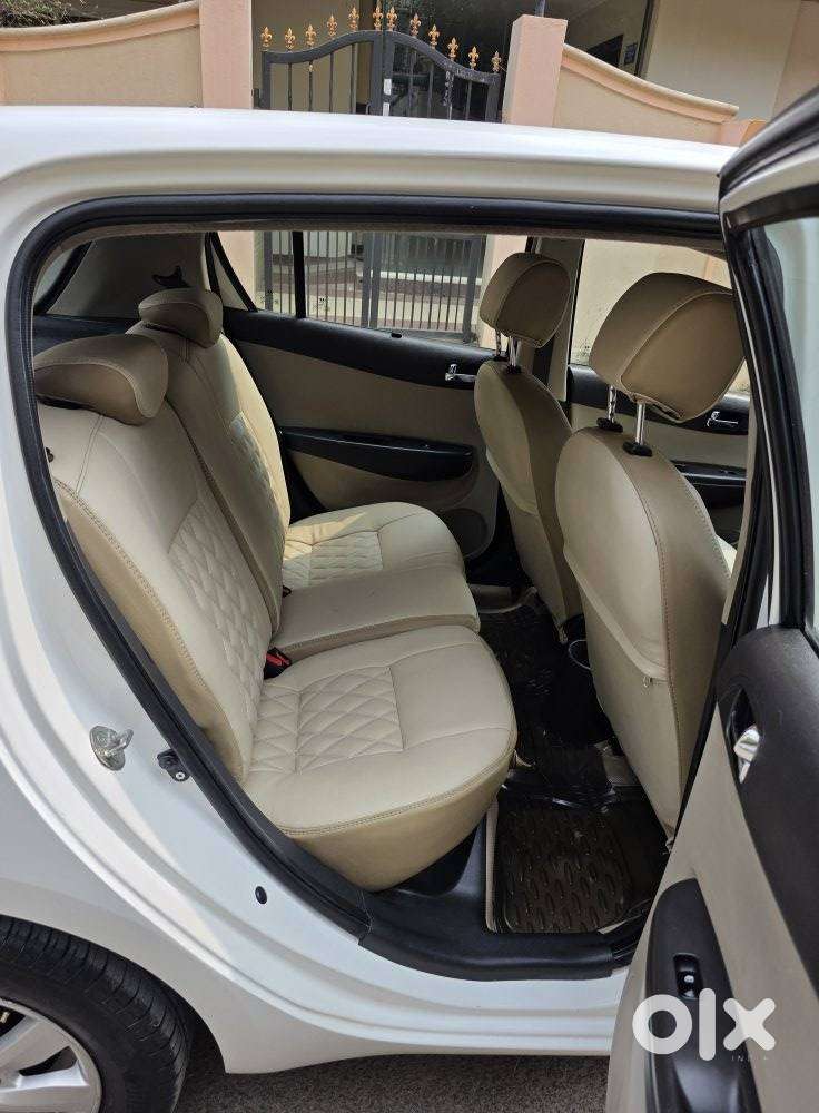 Hyundai I20 Sportz 1.2 Vtvt, 2012, Petrol