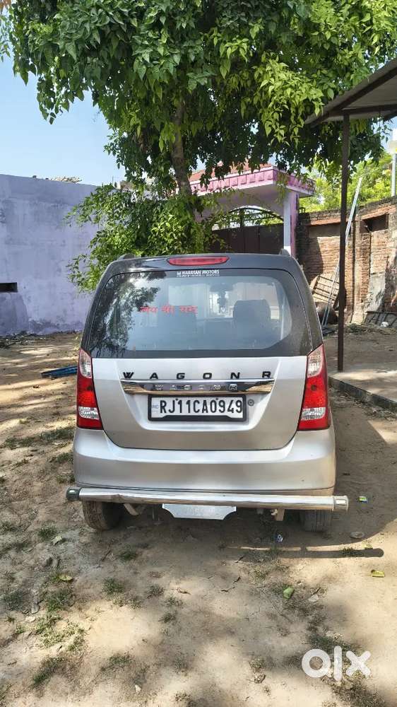 Maruti Suzuki Wagon R Lxi 2011 December Model