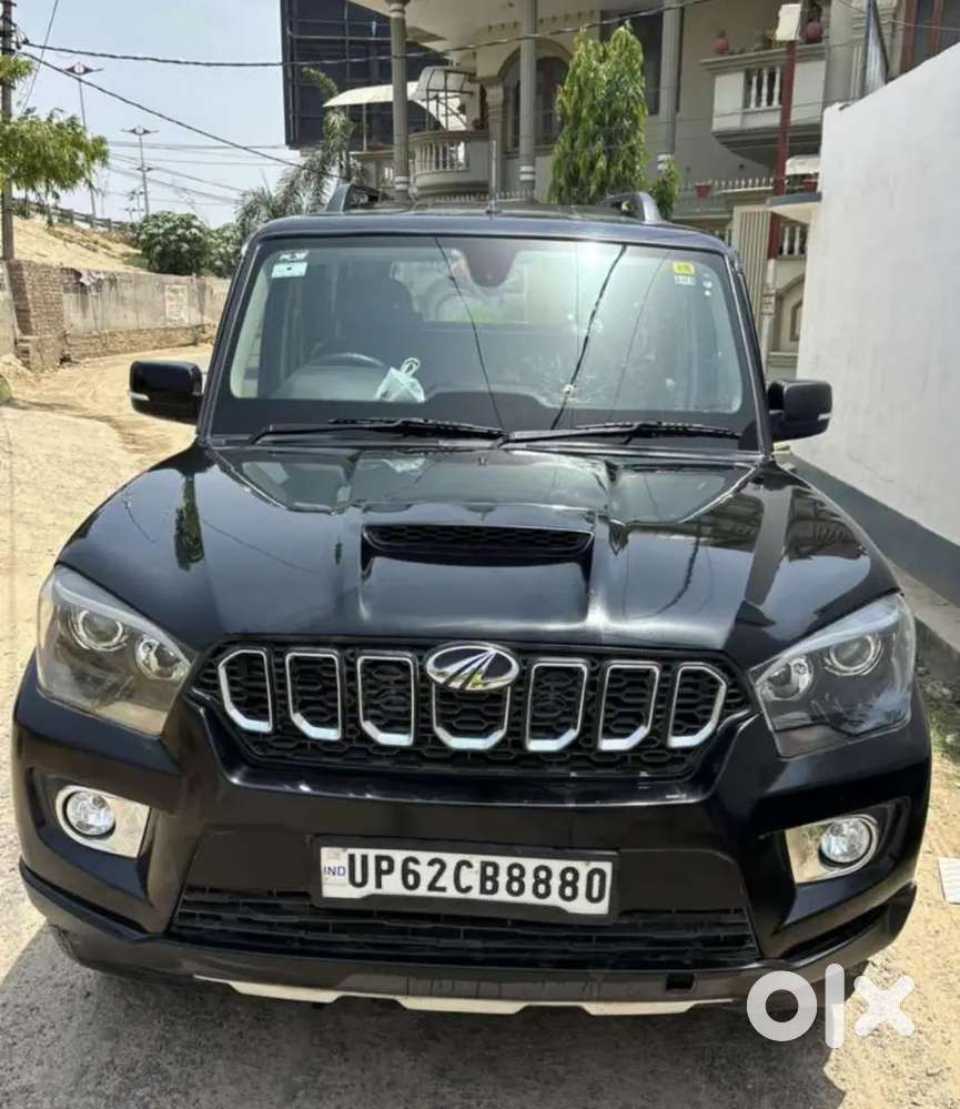 Mahindra Scorpio Classic 2021
