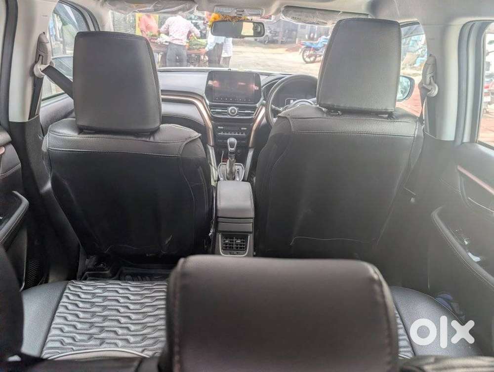 Maruti Suzuki Grand Vitara 1.5 Zeta Smart Hybrid At, 2025, Petrol