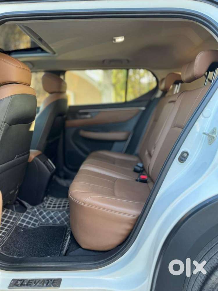 Honda Elevate Zx Mt, 2024, Petrol