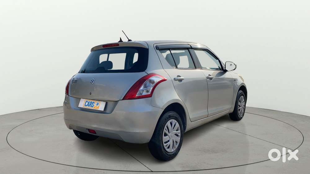 Maruti Suzuki Swift Vxi, 2016, Petrol