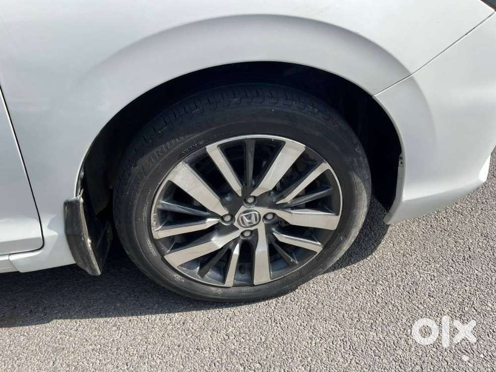 Honda City Zx Cvt, 2022, Petrol
