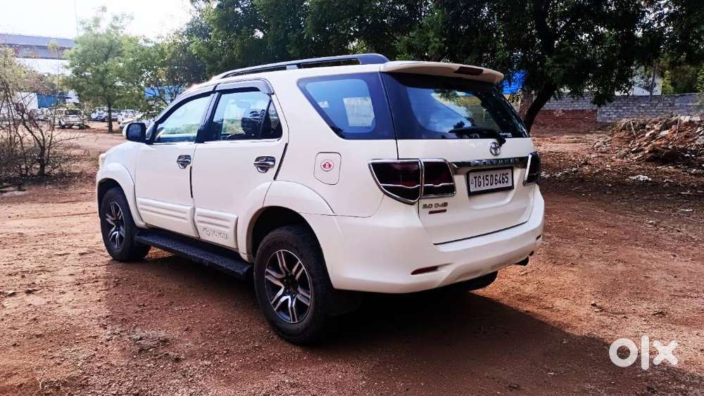 Toyota Fortuner, 2013