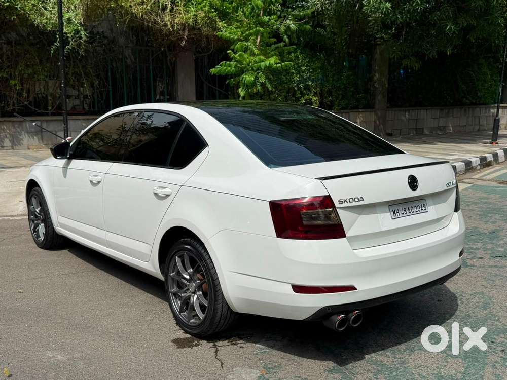 Skoda Octavia Elegance 1.8 Tsi At, 2015, Petrol