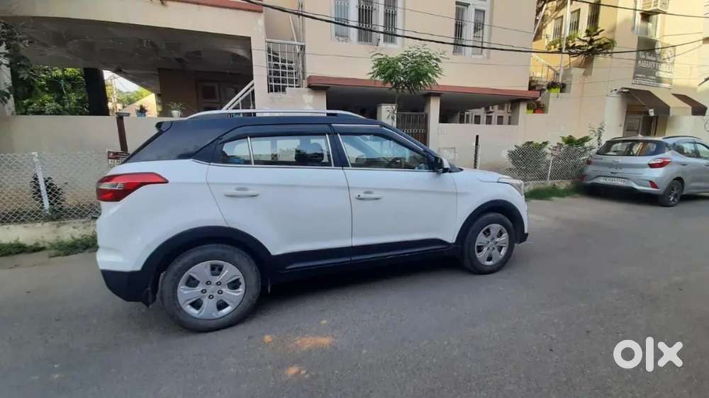 Hyundai Creta Ex 2017 Petrol Second-owner