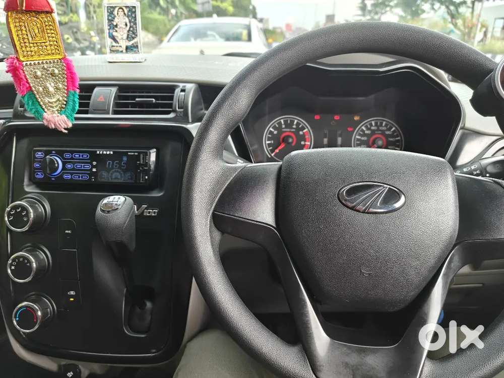 Mahindra Kuv 100 2016 Diesel : 36000 Kms Only