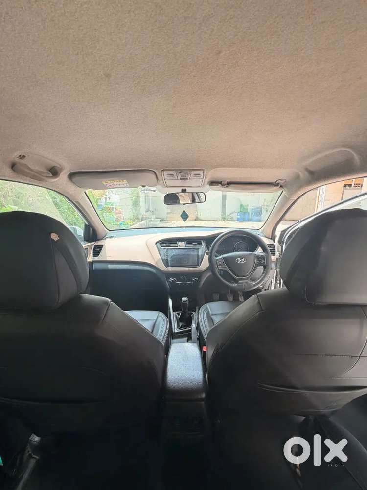 Hyundai I20 Sportz 2017  1st Owner  61k Km  Android  Top Condition
