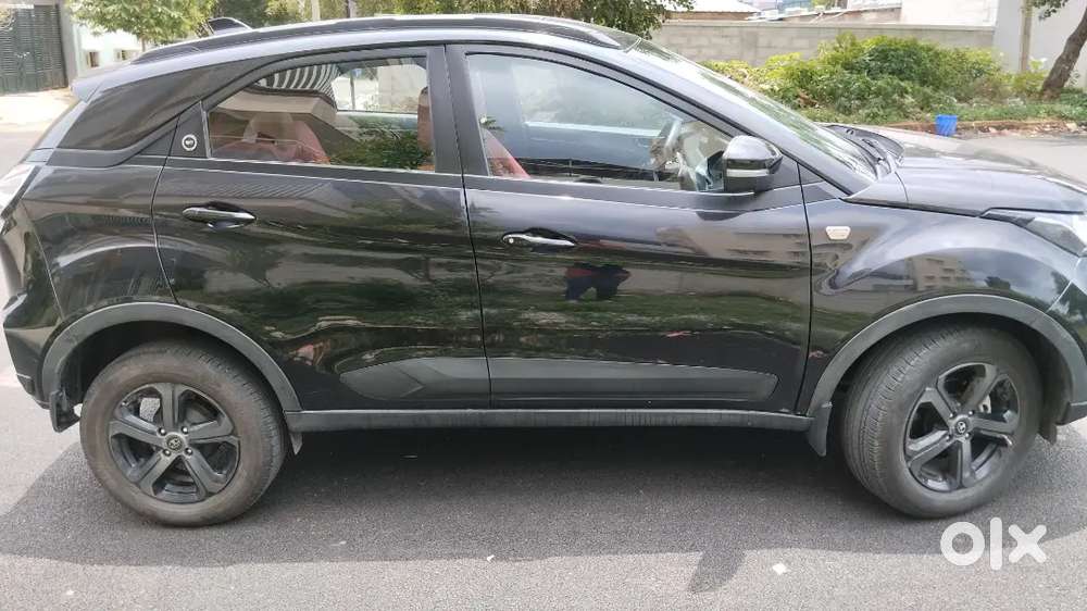 Tata Nexon Xza+ Red Dark Additon Automatic 2023