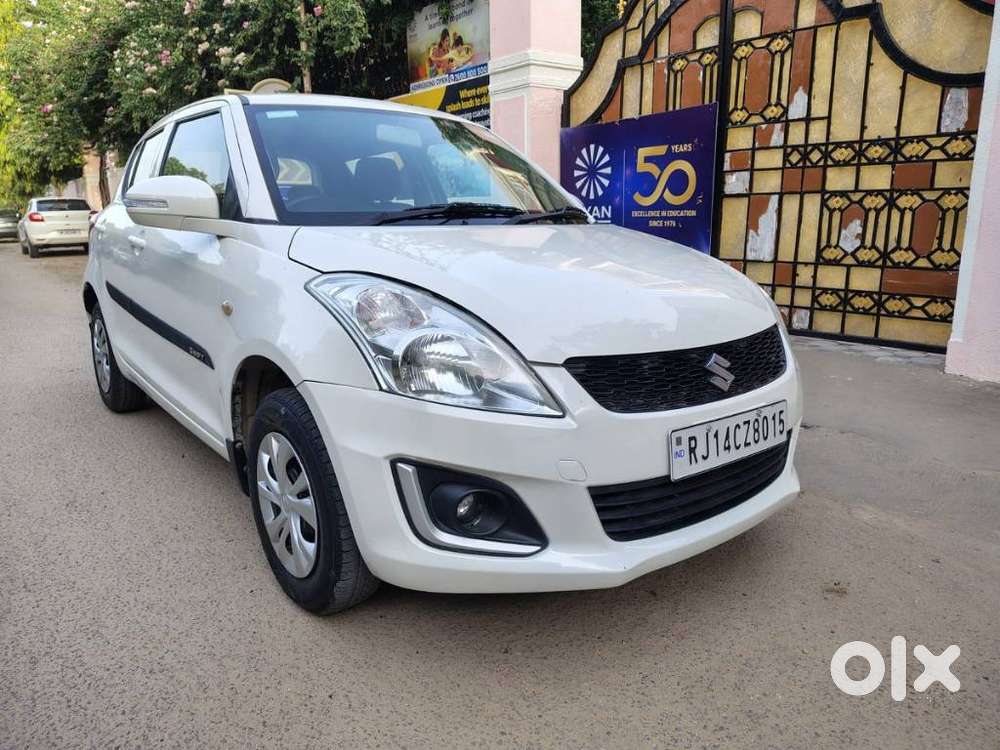 Maruti Suzuki Swift Lxi, 2015, Petrol